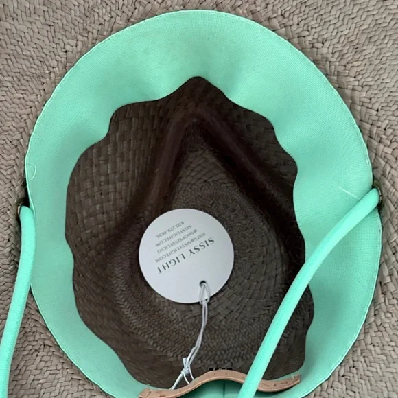 Sissy Light Shoreside Hat - Picture 2 of 4